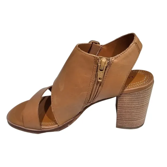 Lucky Brand Women'sDarnah Heeled Sandal, Lion, Chunky Heel  7 1/2  NWOT