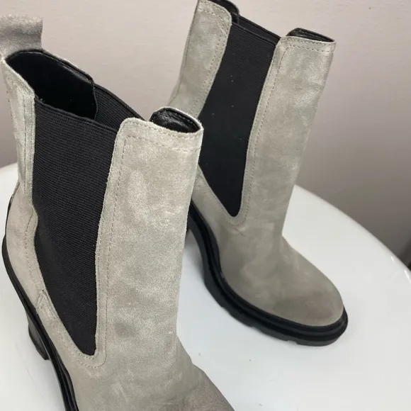 Marc Fisher Gray Ramiro Heeled Chelsea Bootie Size 6.5 NWOT